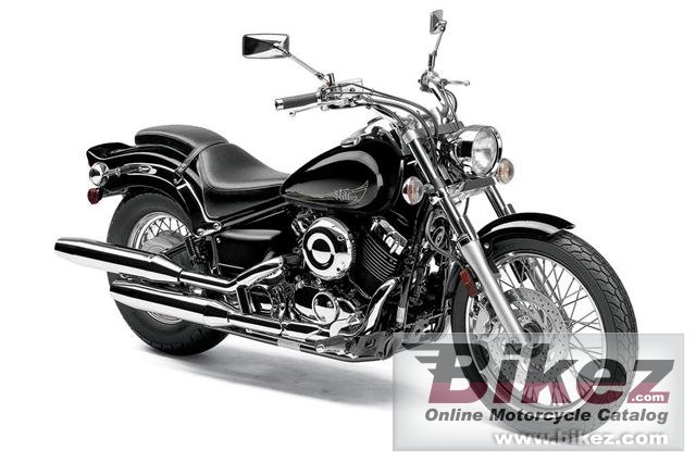 Big Yamaha v star custom picture and wallpaper from Bikez.com